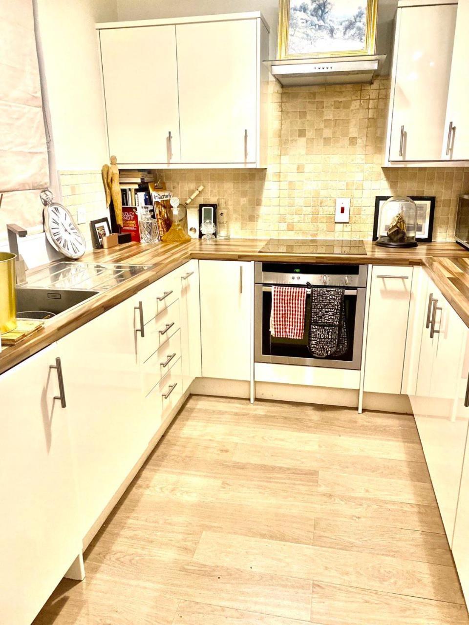 Chic Studio In Leicester Sqaure! ロンドン エクステリア 写真